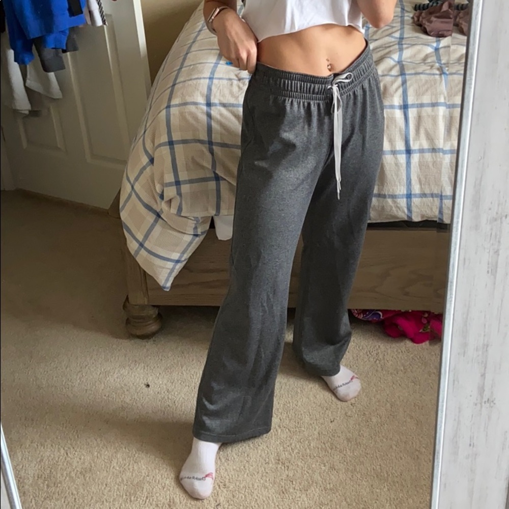 Gray under armour sweatpants